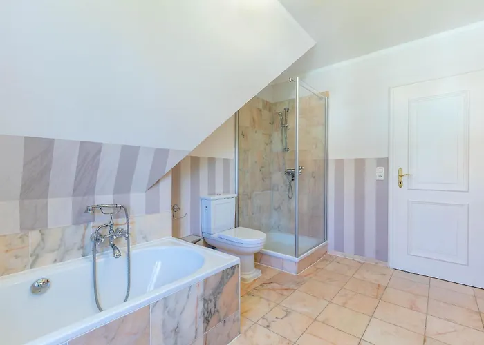 アパート Unter Den Linden *